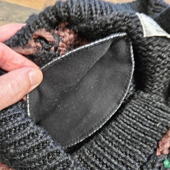 Palm Springs Yacht Club Knit Sweater Chunky Black Floral Pullover Grannycore - Picture 8 of 13